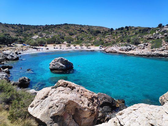 Παραλία Φάρος